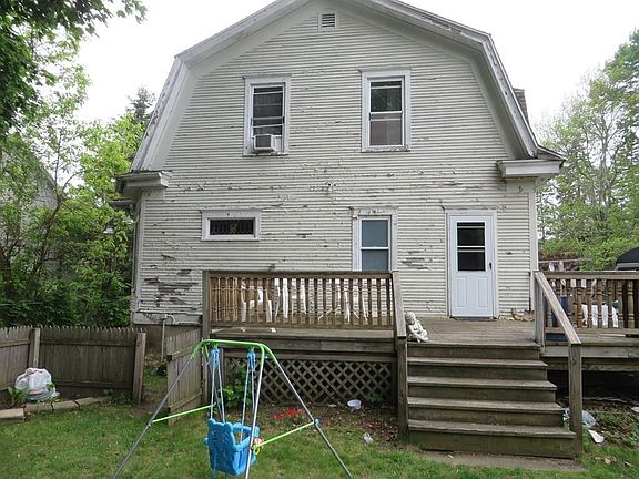 2nd image of 20 North Blvd