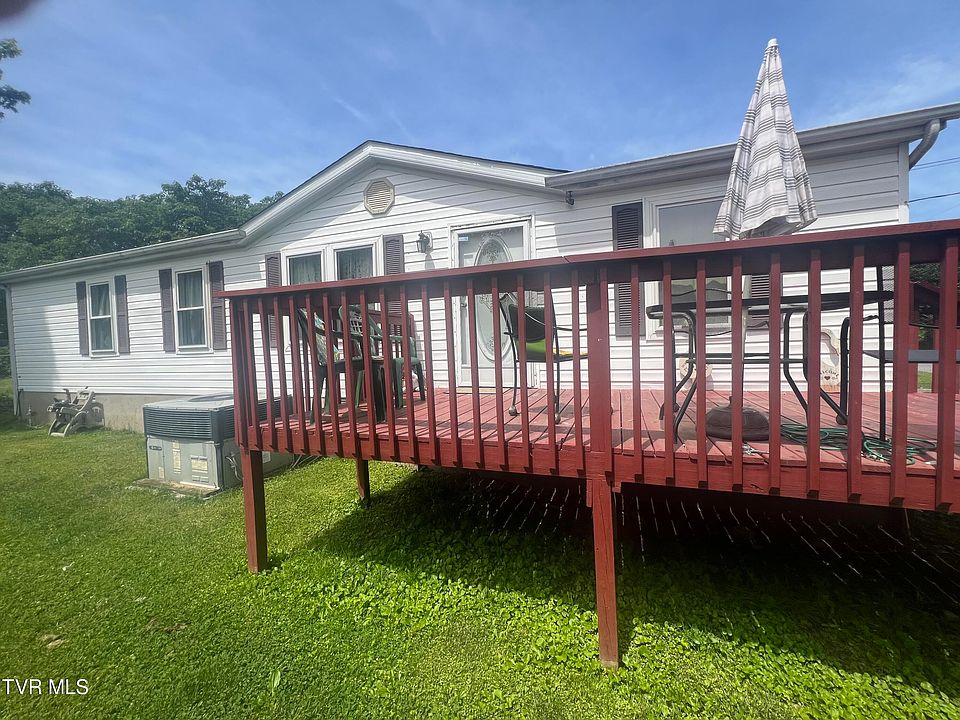 1st image of 1824 Park St