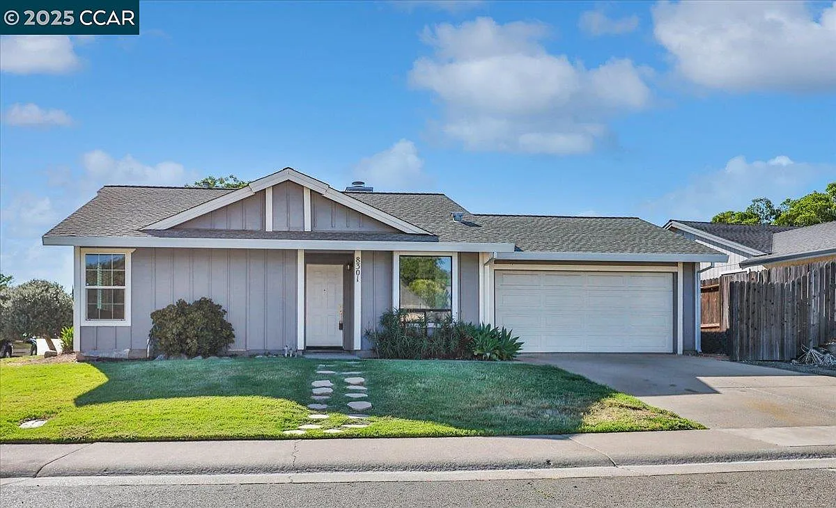 8301 Brixham Ct photo 1
