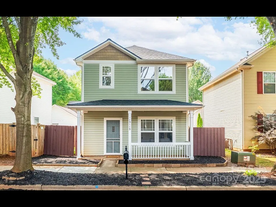 13115 Meadowmere Rd
