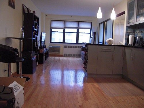 1st image of 1202 2nd Ave