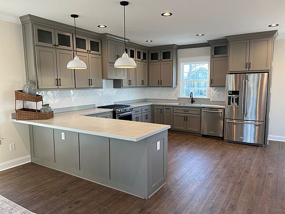 5th image of 156 Polo Ct