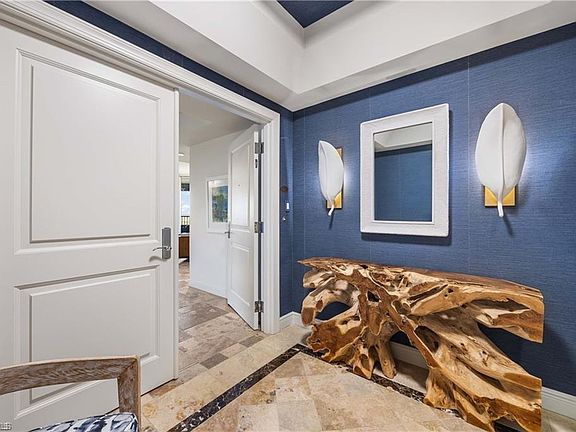 3rd image of 1060 Borghese Ln APT 701