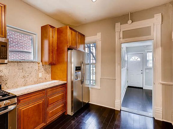 5th image of 1365 Clayton St #1