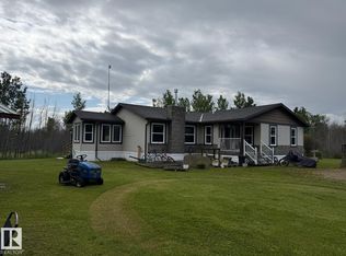 56509 State Highway 32, Rural Yellowhead, AB T7E3X8