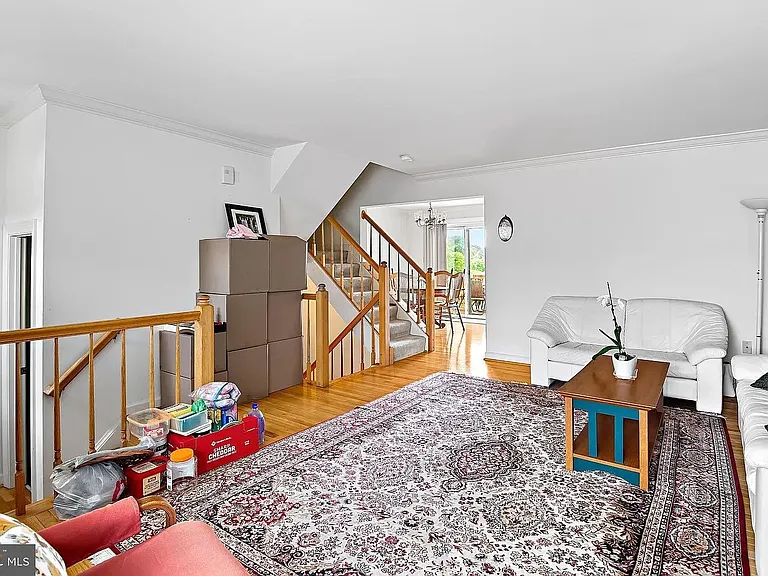 5556 Rivendell Pl — Photo 5
