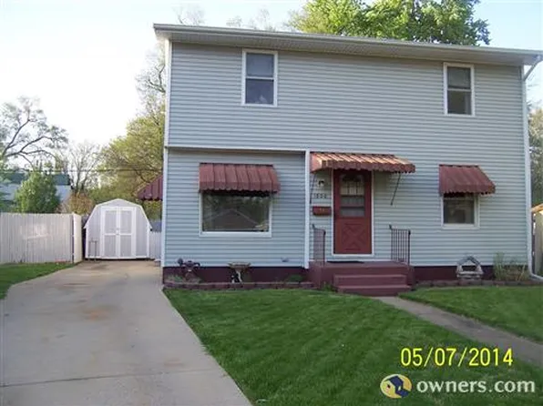 1800 S Street Ct, Springfield, IL 62703