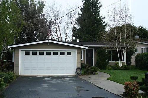 648 Weston Dr Photo 1