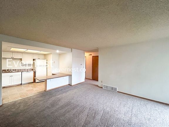 4th image of 1210 Firefly Cir