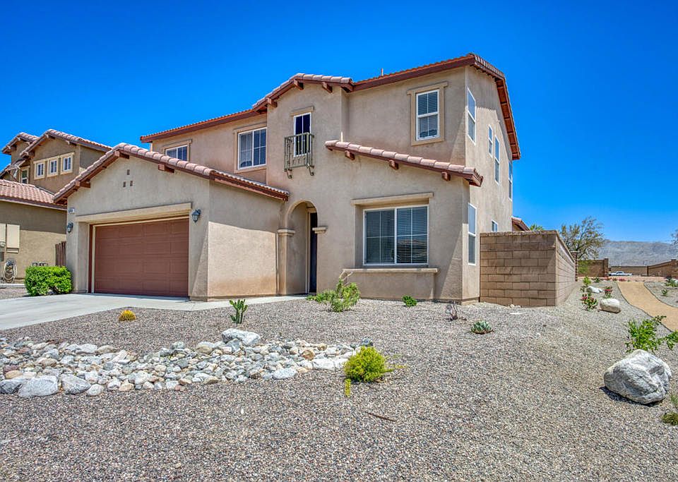 1st image of 62810 N Crescent Dr