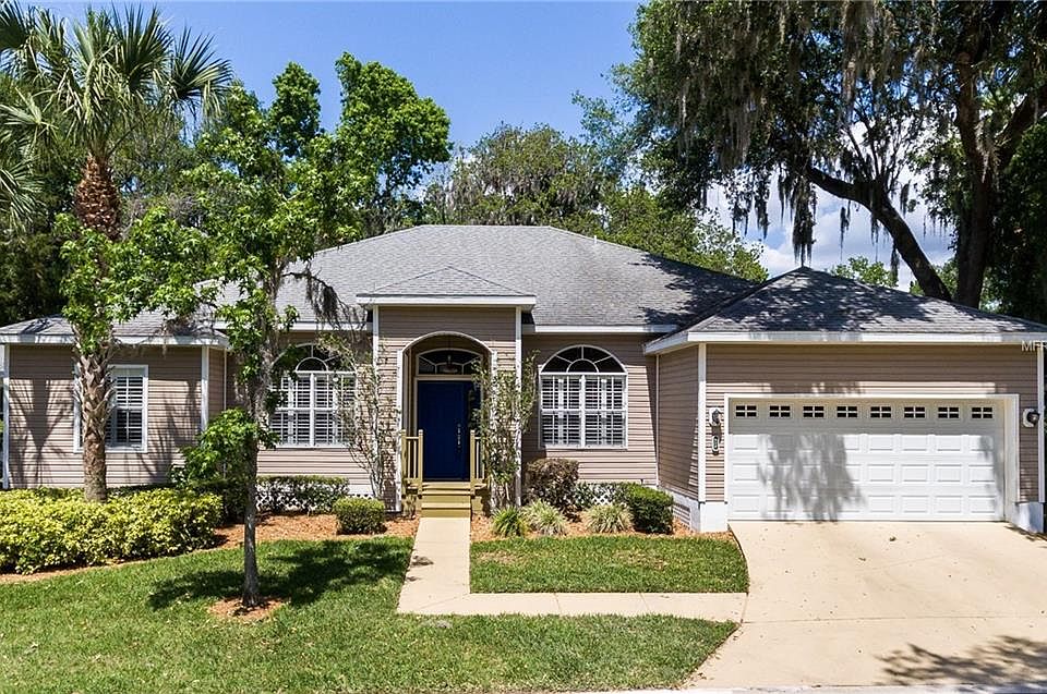 1st image of 224 River Village Dr