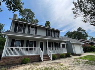 7445 Fairpoint Dr, Fayetteville, NC 28314