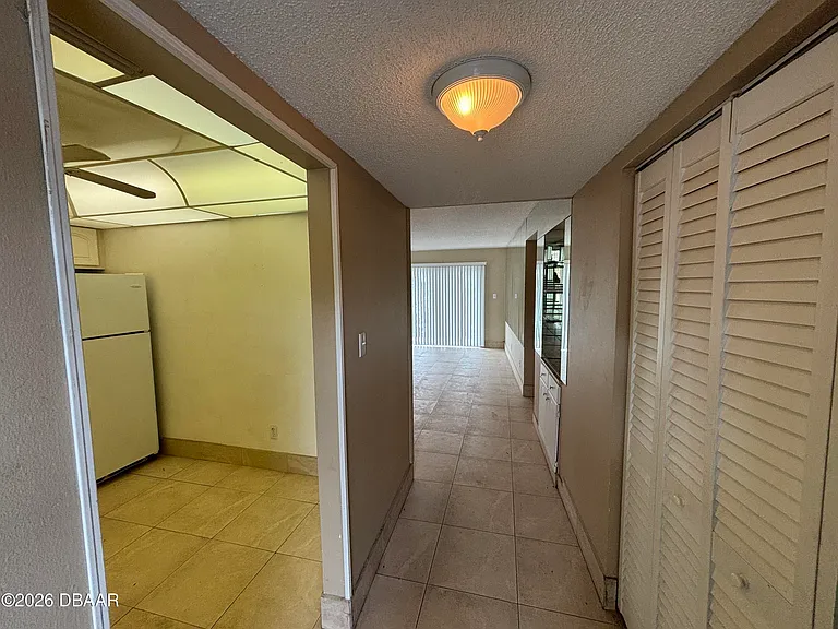 100 Silver Beach Ave #202 — Photo 2