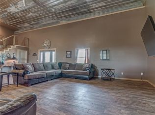 4051 Apache Rd NE, Piedmont, OK 73078