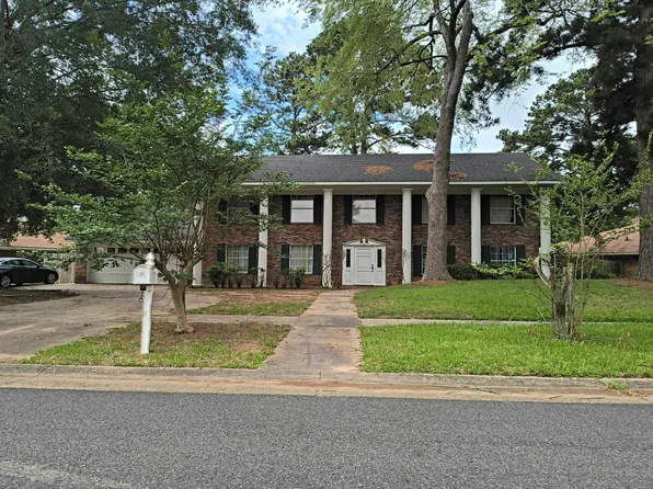 6165 Masters Dr, Shreveport, LA 71129