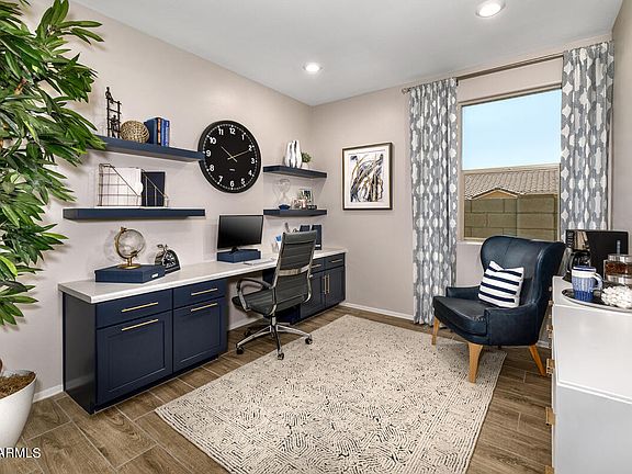 4th image of 48139 N LA SOLEDAD --