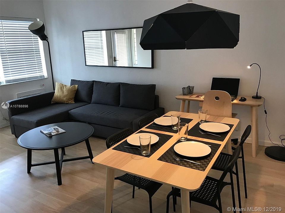 1st image of 7355 Byron Ave #8
