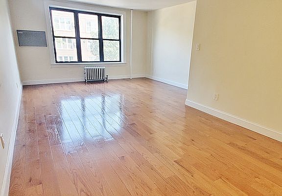 5th image of 30-26 49th St #2CC