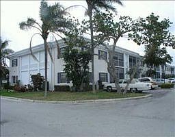5th image of 170 Cypress Club Dr APT 736