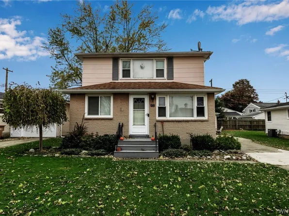 82 Colette Ave, Buffalo, NY 14227
