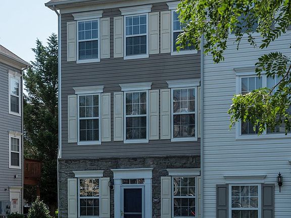 2nd image of 21815 Petworth Ct