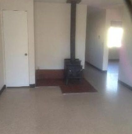 5th image of 627 Dameron Dr APT 4