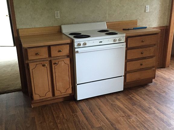 5th image of 1033 Highway 182 E #62