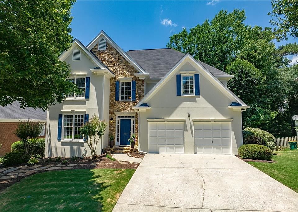 1st image of 880 Lake Medlock Dr