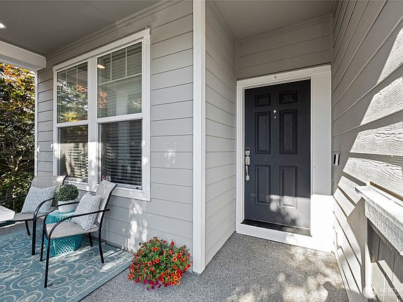 2nd image of 19522 19th Avenue Ct E