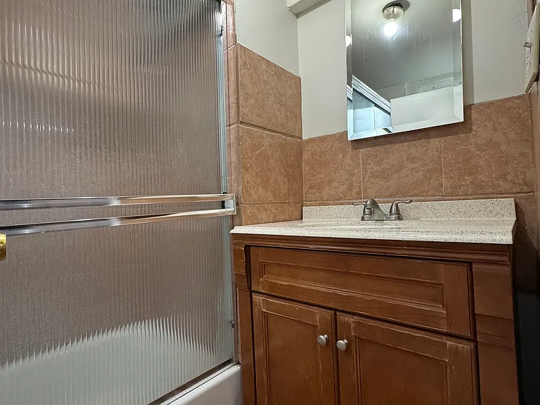 1214 Hardt St #C — Photo 6