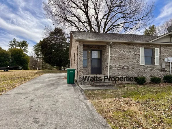 133 12th Ave NW #133, Winchester, TN 37398
