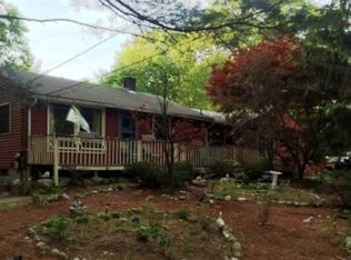 70 Pulaski Rd, Burrillville, RI 02830