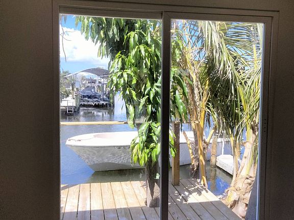 5th image of 2581 Oleander St #47