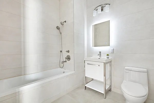 Sold by Compass | media 21