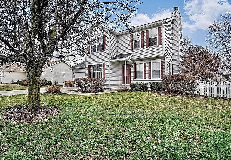 320 Ring Of Kerry Dr — Photo 2