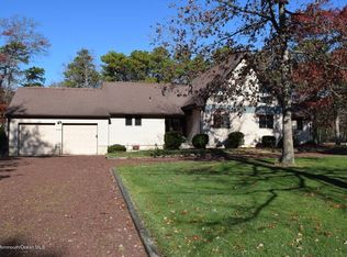 7 Magnolia Ct, Little Egg Harbor, NJ 08087