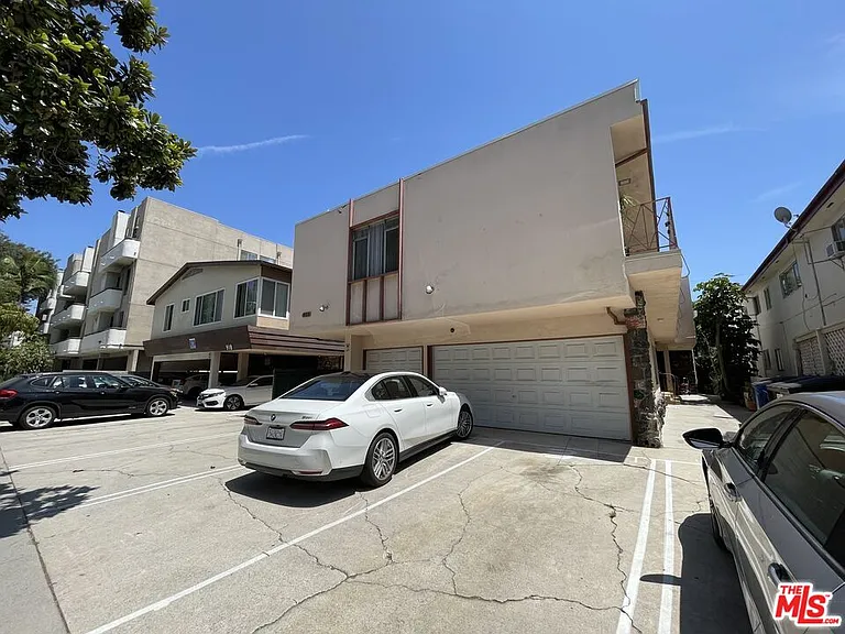 922 S Bedford St #5 — Photo 11