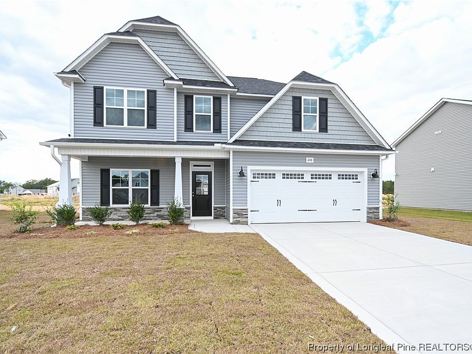 1st image of 608 Amusement Dr