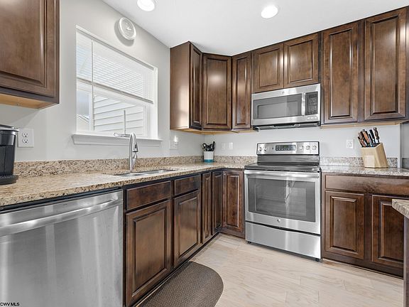 5th image of 307 Double Eagle Ln