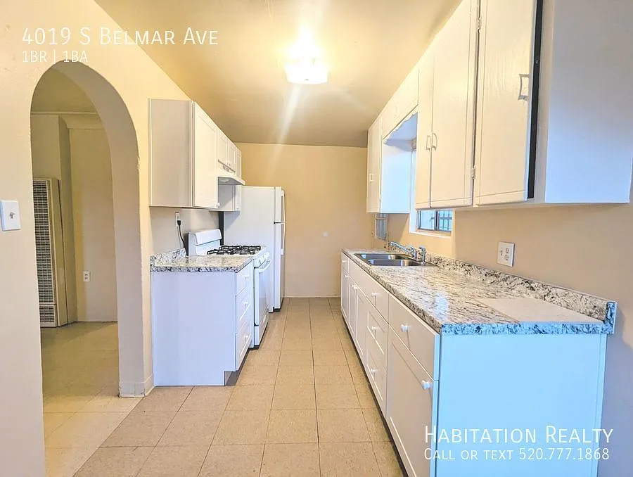 1Bed/1Bath w/ Enclosed yard, near the Veterans Affairs and Kino Complex! — Photo 4