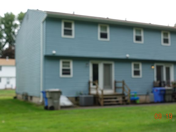 3rd image of 97 Robertson St