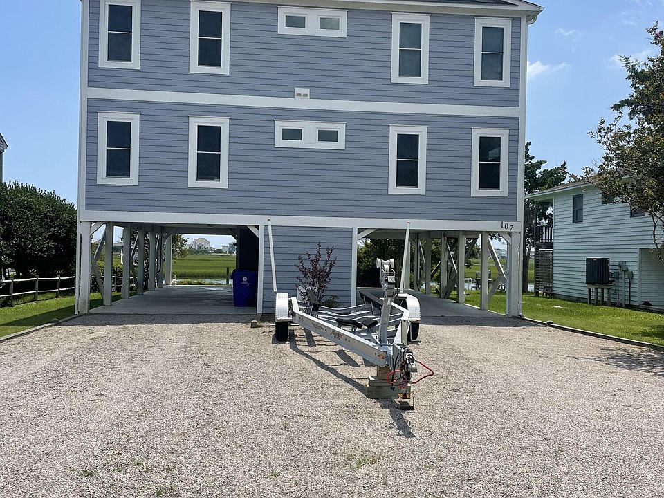 1st image of 107 W Island Drive