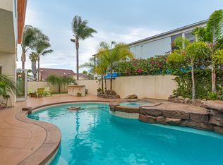16362 Ardsley Cir, Huntington Beach, CA 92649