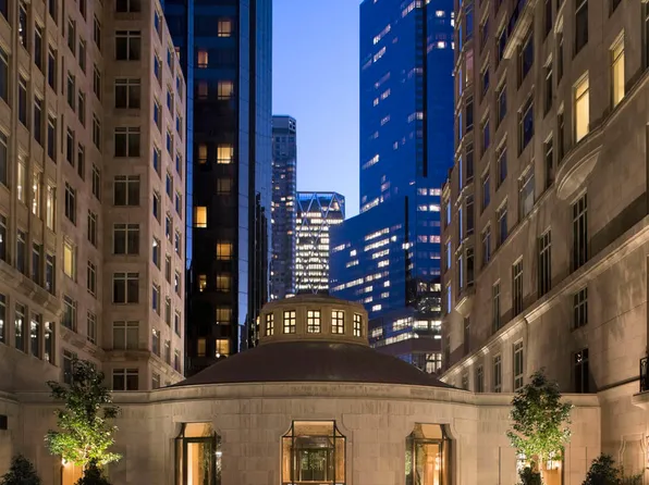 15 Central Park West image 19 of 22