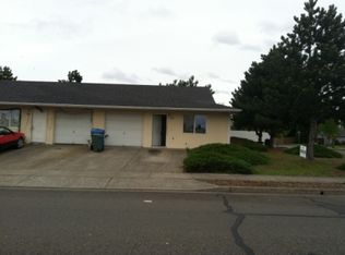 1507 W Locust St, Stayton, OR