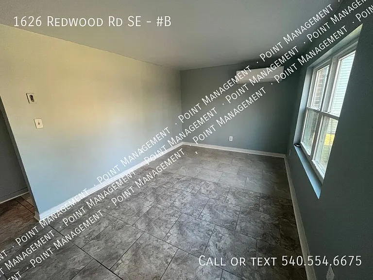 1626 Redwood Rd SE #B — Photo 7