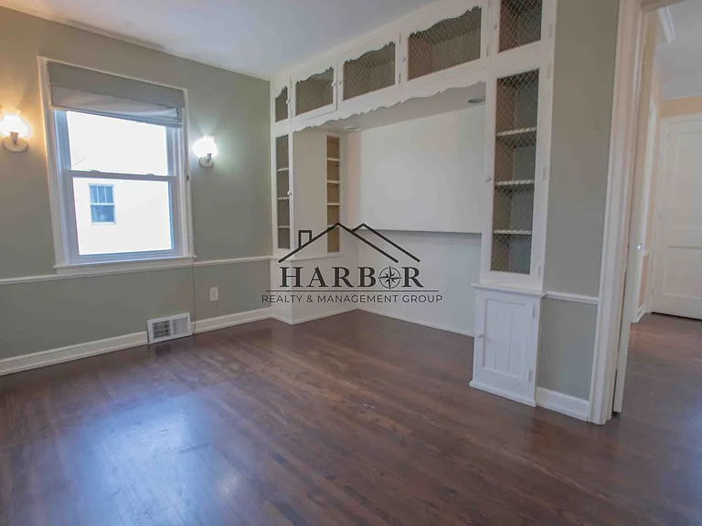 1350 2nd St NW — Photo 7