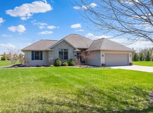 812 Wildrose Ln, Sobieski, WI 54171