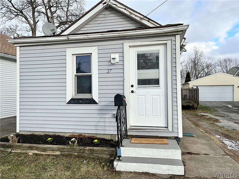 1st image of 27 Carney St