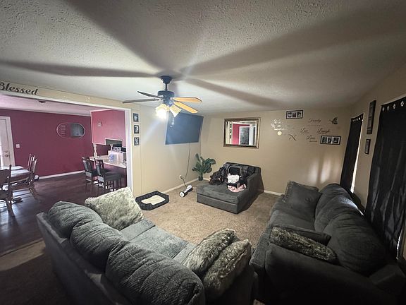 5th image of 1103 Lawndale Dr